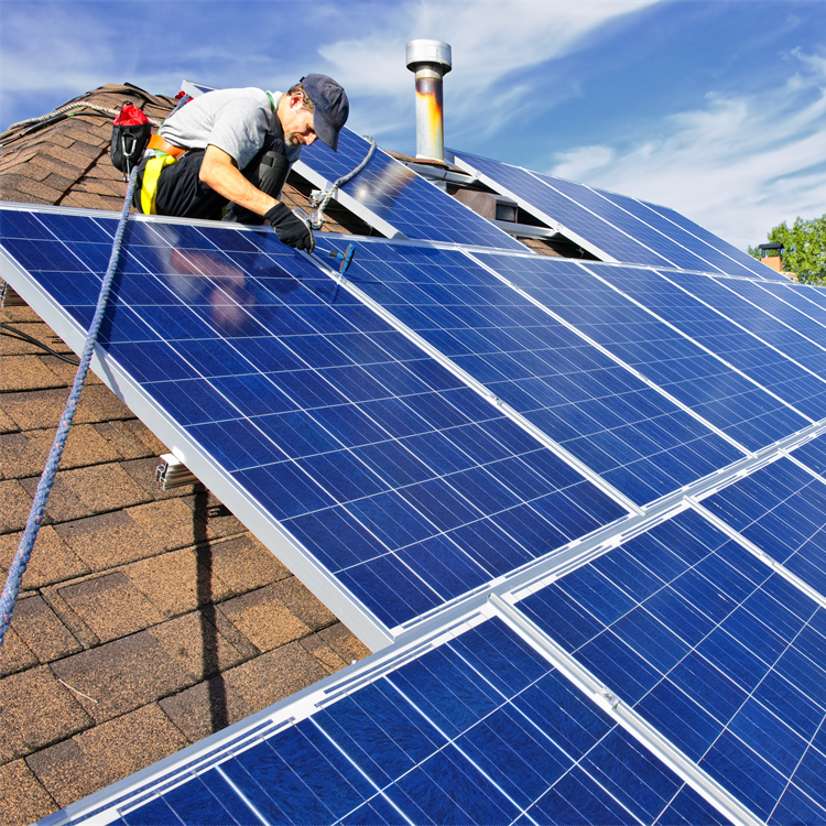 Roof Solar Installer