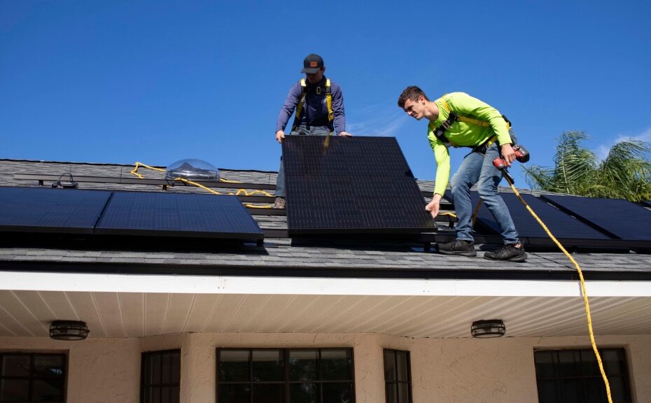 installers on roof